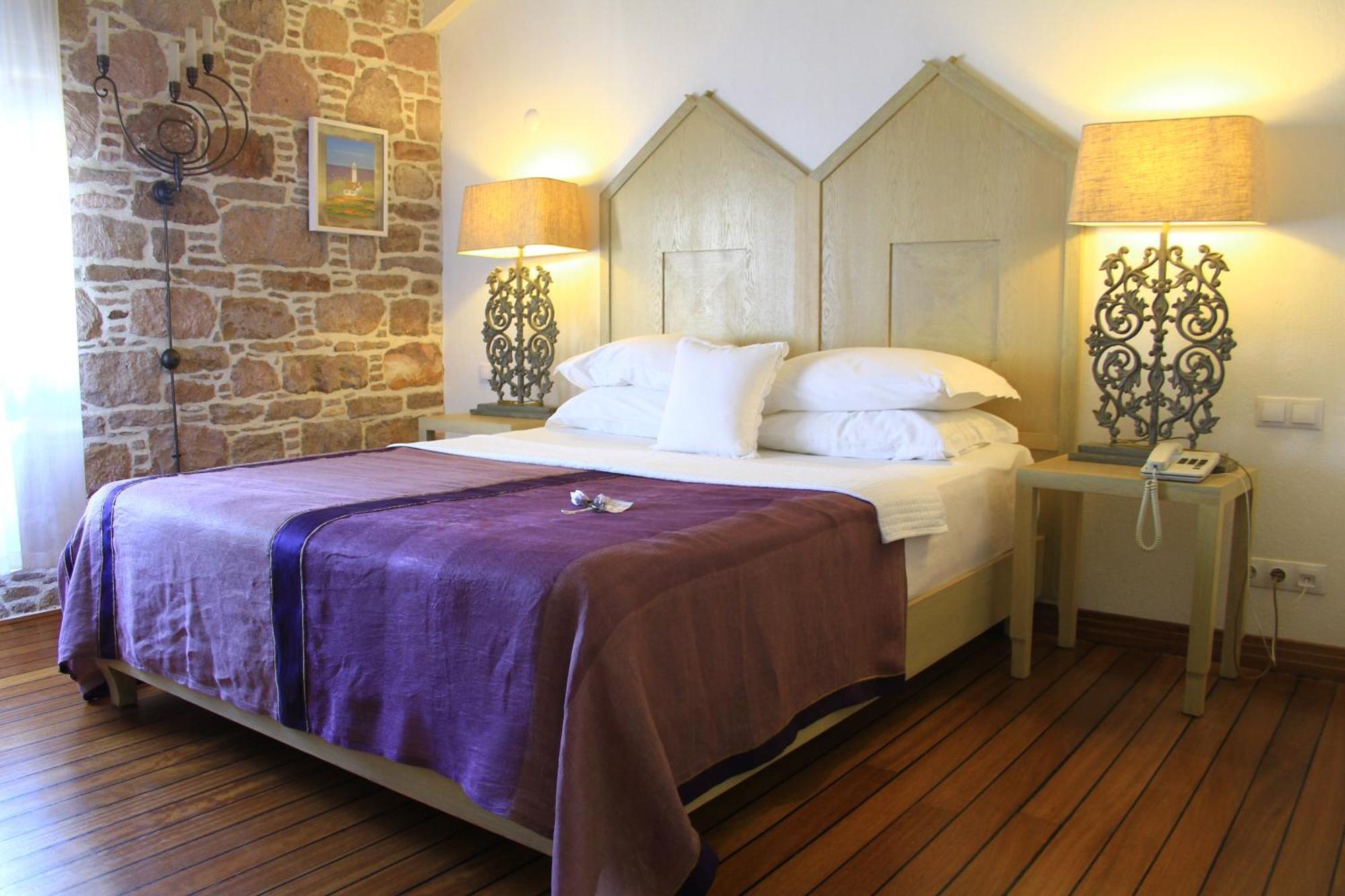 Cunda Lena Otel Ayvalı Eksteriør billede