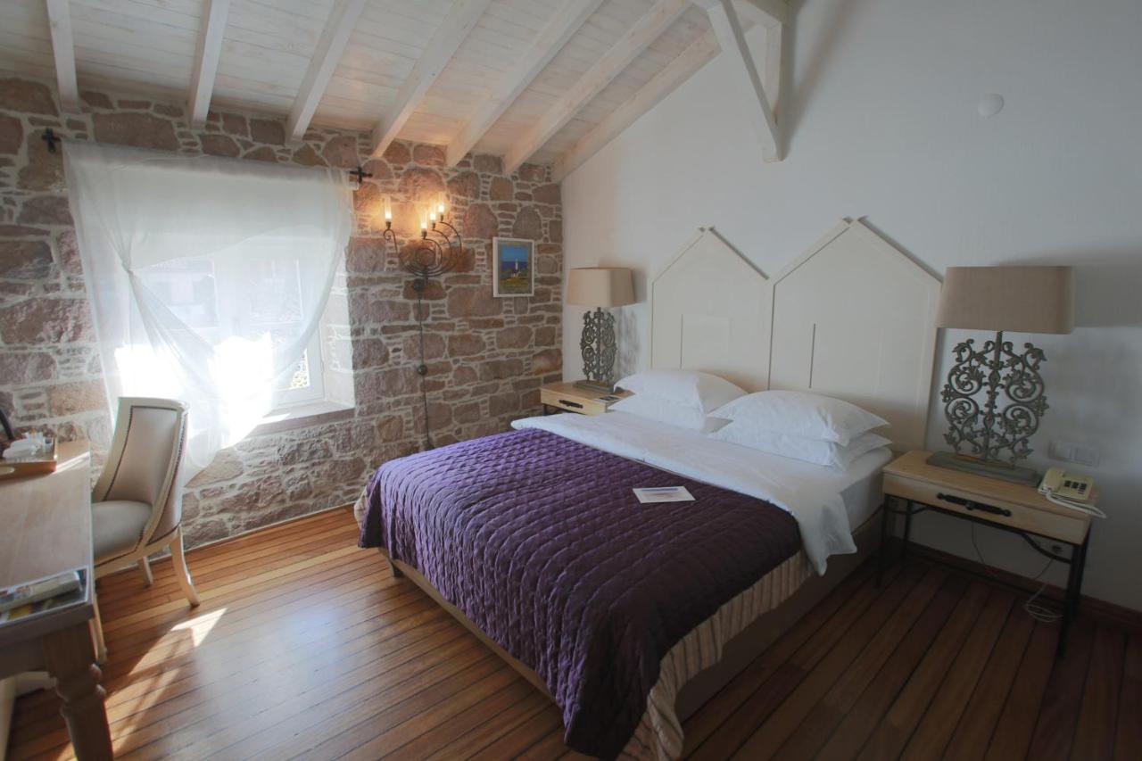Cunda Lena Otel Ayvalı Eksteriør billede